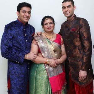 Meet your Posher, Alka